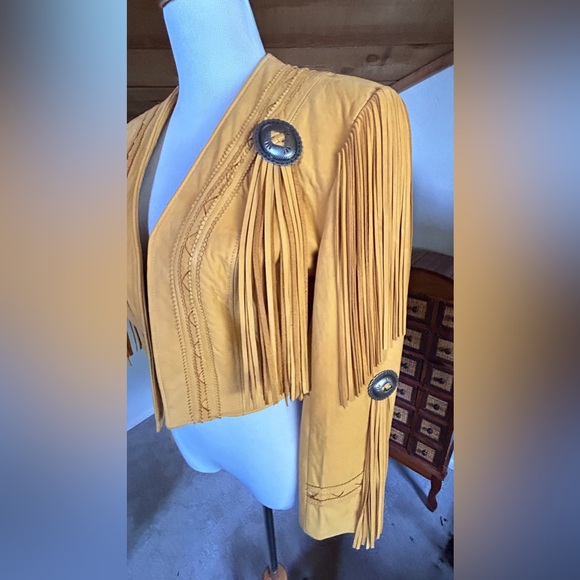 BEAUTIFUL DEER SKIN FRINGE JACKET - Picture 7 of 14